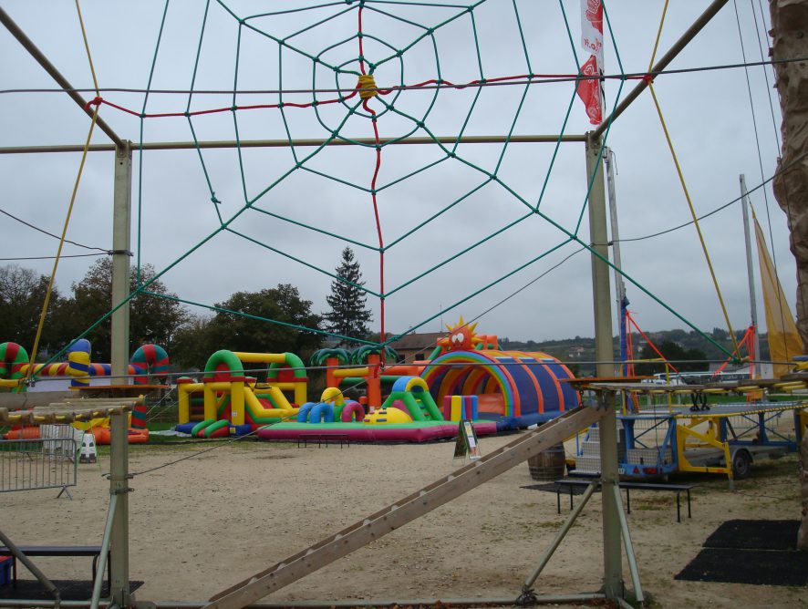 Acrobranche Aire de loisir Cluny